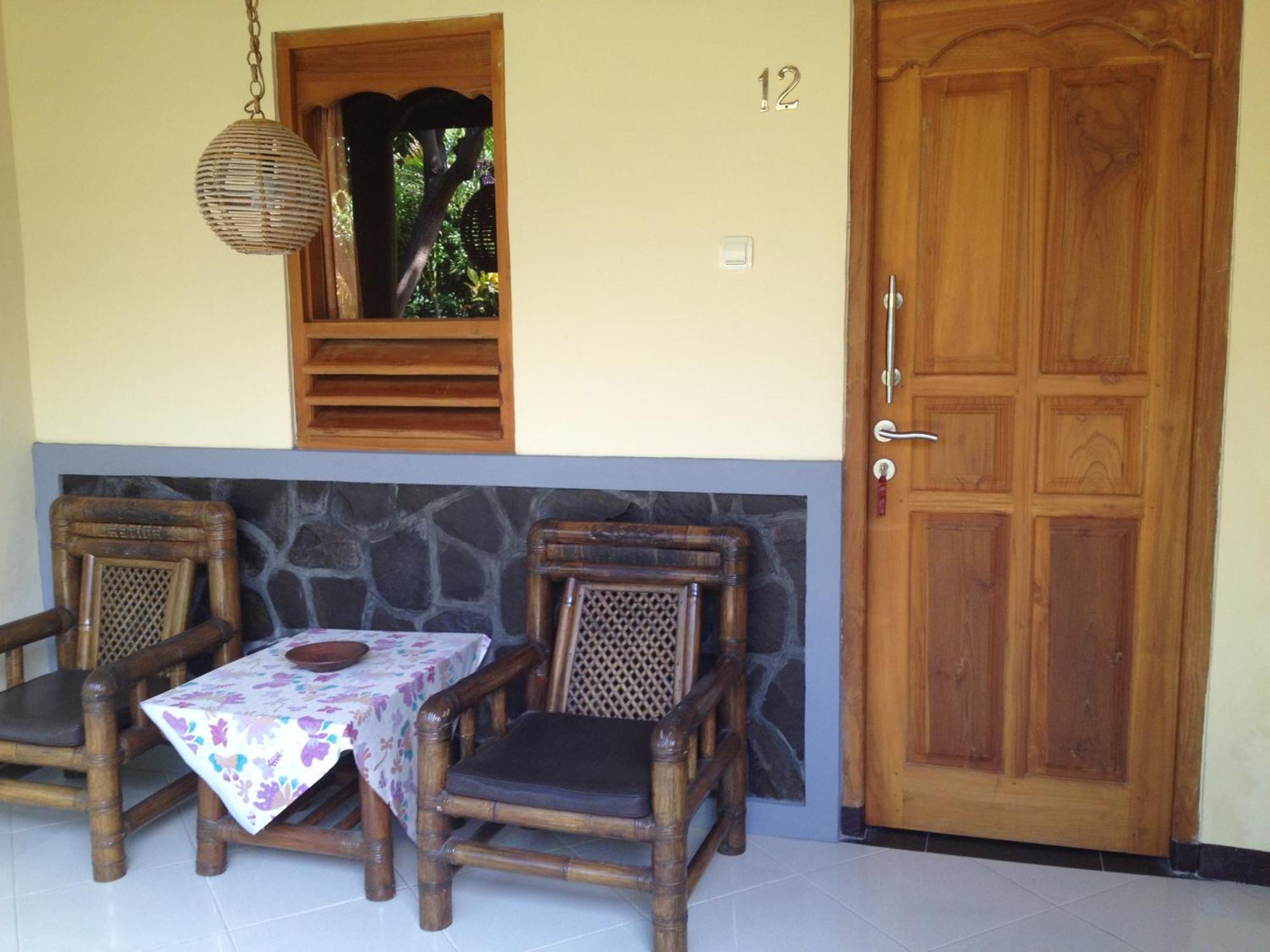 Astina Hotel โลวินา ห้อง รูปภาพ