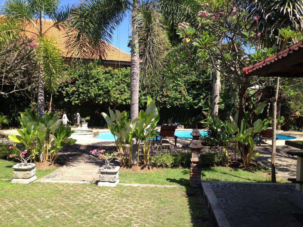 Astina Hotel โลวินา ภายนอก รูปภาพ