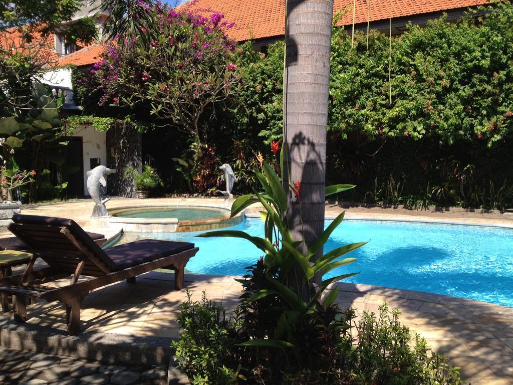 Astina Hotel โลวินา ภายนอก รูปภาพ