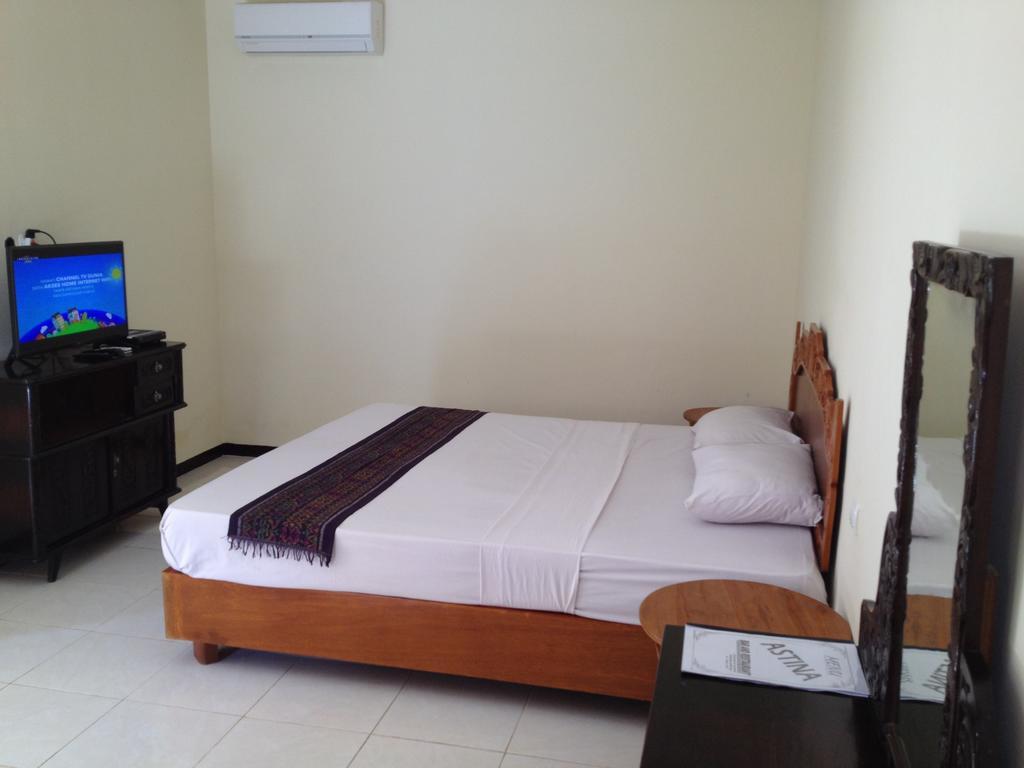 Astina Hotel โลวินา ภายนอก รูปภาพ