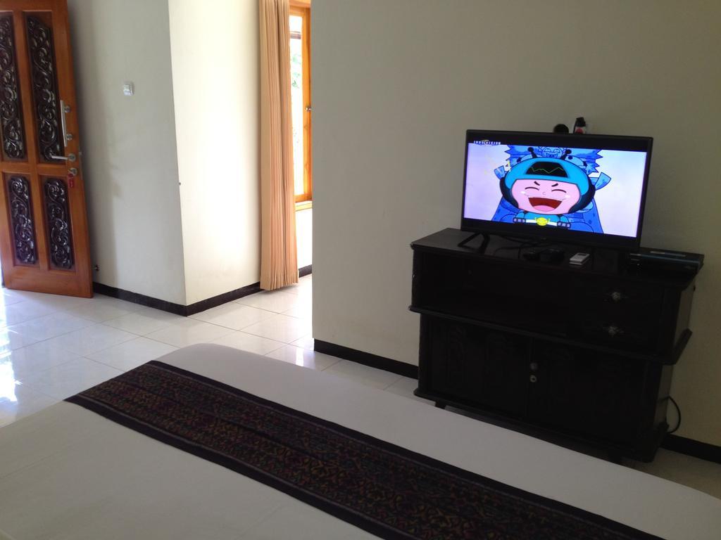Astina Hotel โลวินา ภายนอก รูปภาพ