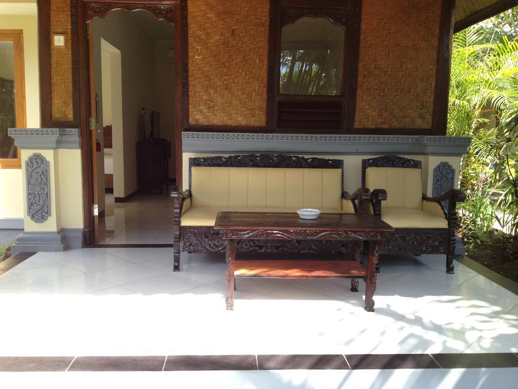 Astina Hotel โลวินา ภายนอก รูปภาพ