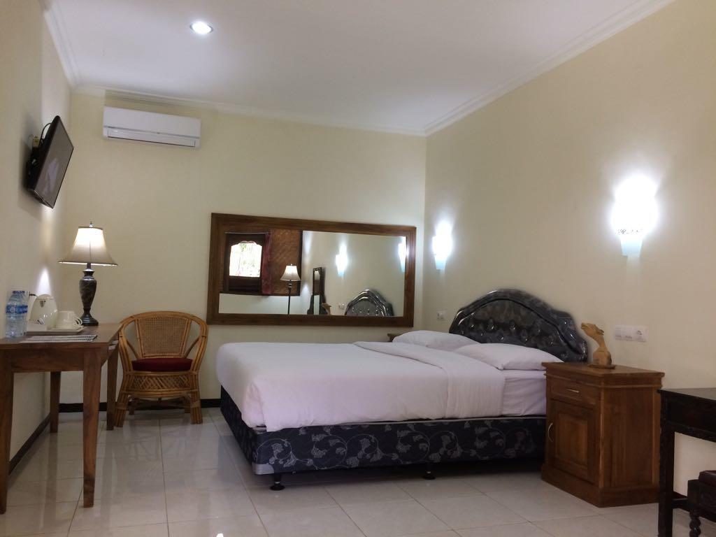 Astina Hotel โลวินา ภายนอก รูปภาพ